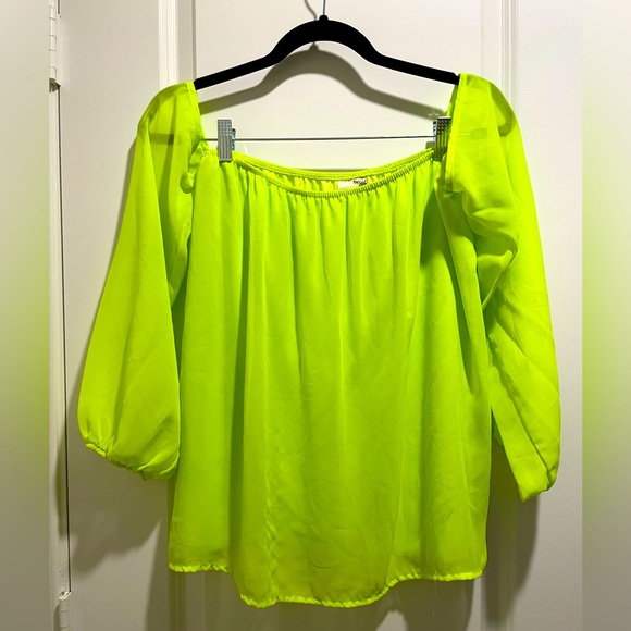 Vici Top - Picture 1 of 1